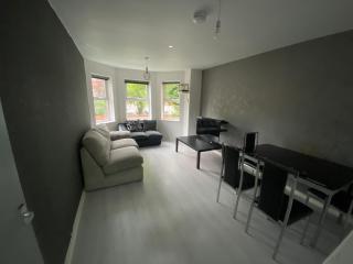 Charming1Bed in serene historic area close to town - 6