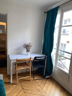Appartement bien placé - París - 1