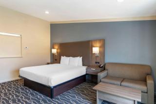 Best Western Plus Hill House - Bakersfield - 5