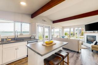 Point Hope Perch - 5