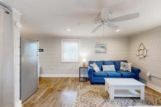Pier View Cottage Unit 5 - 7