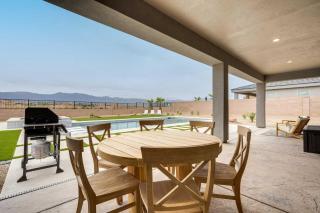 Mesquite Vacation Home with Spacious Pool - Mesquite - 4