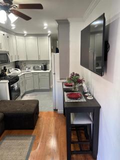 Cozy Canarsie Getaway Brooklyn NY - 7
