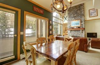 ER9 Elk Run 4 BD 4,5 BA townhouse - 1