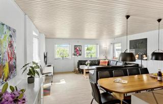 6 Bedroom Awesome Home In Væggerløse - 8