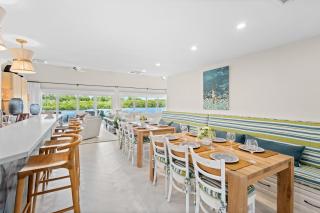 The Contempo Flamingo - Largo - 2