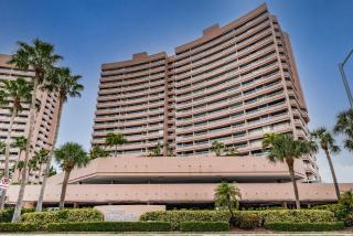 Crescent Beach Club 8C - Clearwater Beach - 8