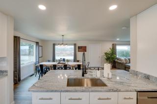 Oak Harbor Vacation Rental - 3