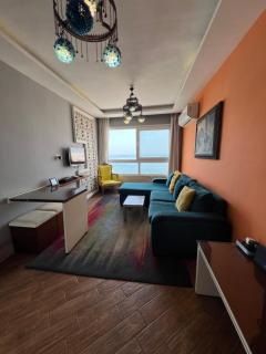 Downtown Sea View Suites - 1