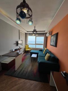 Downtown Sea View Suites - 2