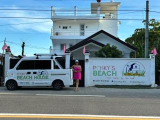 Pinky's Beach House - - 0