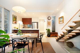 Spacious 3-Bed Family House with Courtyard - Sídney - 9