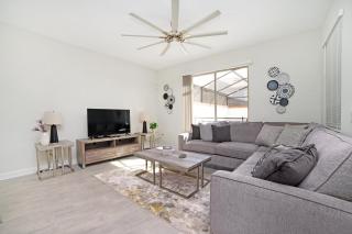 Last Minute Disney Getaway! Private Pool, Hot Tub & Games Room. Book Now! #27986 - Kissimmee - 8