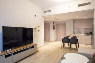 F1 Dreamstay 1bhk Gym Pool - Abu Dhabi - 2