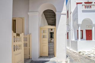 CAMBANIS MΑΝSION - 8