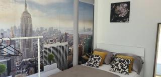 Privat Zimmer mit kleinem Balkon in einer Wohnung - 5