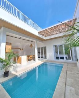 Maniya Villa - Tumbak Bayuh - 3