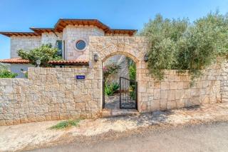 Villa Yaz Amazing Sea view and Meis Island View - 9