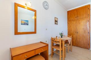 Mires House Front Studio 2 - Agios Gordios - 6