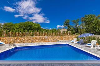 Vila KATHARINA s privatnim bazenom - 8