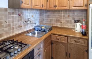 Nice Apartment In Rtina With Wifi - 4