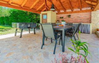 Amazing Home In Polaca With Wifi - Polača - 6