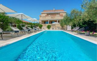 Amazing Home In Polaca With Wifi - Polača - 3