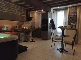 L'Etreinte, gîte de charme avec jacuzzi intérieur et sauna - 1