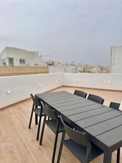 The Rue - Gżira - 6
