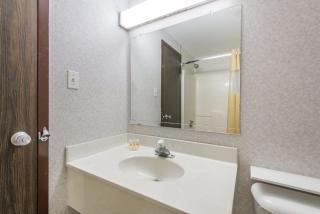 Days Inn by Wyndham Berlin Meriden - Berlin - 9