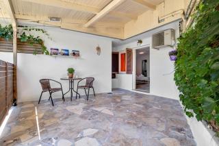 Tasoula Studio with garden view - Nikiana - 8