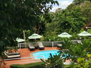 On The Hill Karon Resort - 4