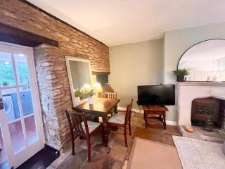 Peaceful Cotswolds cottage - Stratton Saint Margaret - 9