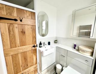 Peaceful Cotswolds cottage - Stratton Saint Margaret - 1