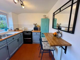 Peaceful Cotswolds cottage - Stratton Saint Margaret - 6
