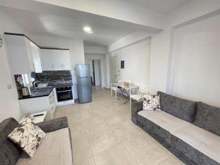 VILLA HYSA Studio's & Apartments - Sarandë - 5