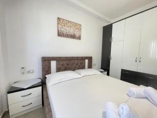 VILLA HYSA Studio's & Apartments - Sarandë - 3