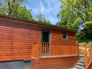 Chy Cos. South facing lodge with balcony & views. - 7