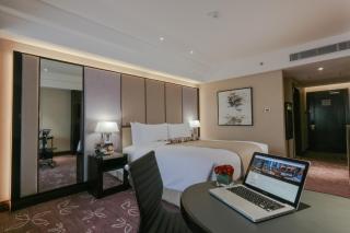 Diamond Hotel Philippines - 9