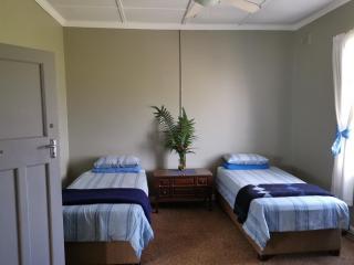 Oceanic Flashpackers accommodation - East London - 3
