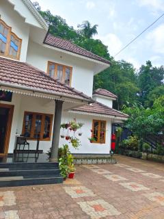 CELESTIAL HOMESTAY - 8