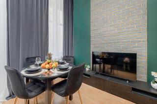 Przytulny Apartament w Centrum Łodzi by Noclegi Renters - Łódź - 5
