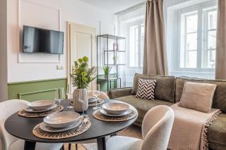 Beautifully renovated apartments at Lesser Town - Praga - 3