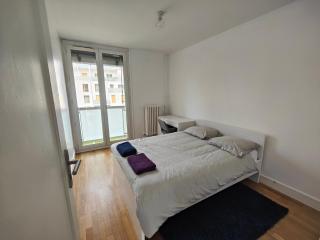 Appartement T4 avec terrasse et parking - Villeurbanne - 7