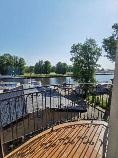 Kotwiczna 9 by Sunny Apartament - Darłowo - 7