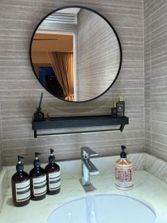 Modern 1BR Executive Suite l Best City View of BGC l The Residences BCCT - Manila - 1