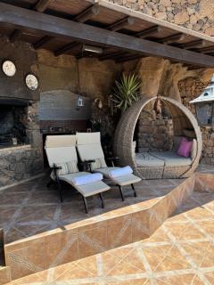 Castillo Lanzarote Villa Sophie - Luxury Villa -Sleep in a volcanic cave with heated pool - Tías - 8