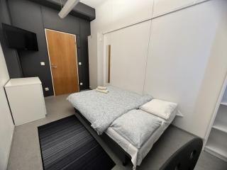 Office House Services 215 - Helsinki - 2