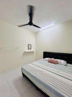 D'Iman UTP Seri Iskandar Homestay - Kampung Bota Kiri - 9