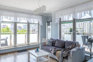 Lion Apartments - Rooftop Apartment with Terrace - Danzig - 9
